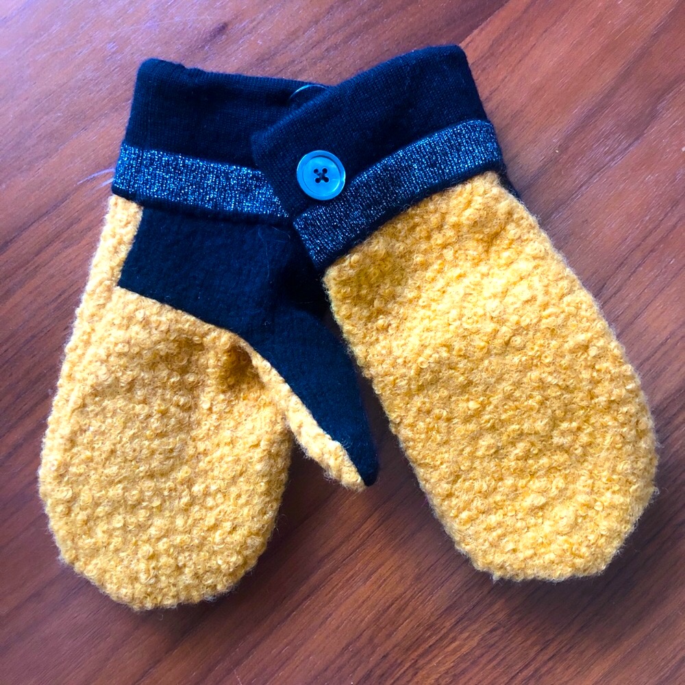 Handmade Recycled Sweater Mittens Merino Wool Lined Mitts Small - Medium Nwt